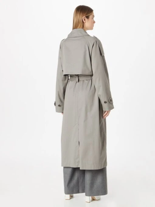 WEEKDAY Trenchcoats Tussenmantel Zenni Dames Stone Grey -Kledingwinkel 01d401baa9deff121cb702c6e81c7dcb scaled