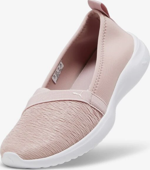 Puma Slip-on Sneakers Slip-on Adelina Dames Roze -Kledingwinkel 06fd73ed86989a8c1e2cc86904a58192 scaled