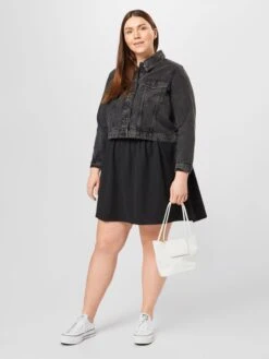 Vero Moda Curve Spijkerjasjes Tussenjas Mikky Dames Zwart -Kledingwinkel 27c8185ff9f00d0574b8aa402fbc1e3a