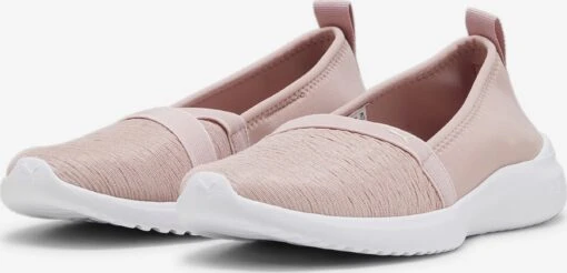 Puma Slip-on Sneakers Slip-on Adelina Dames Roze -Kledingwinkel 2d04835accfb19832520db4ae8a568dd