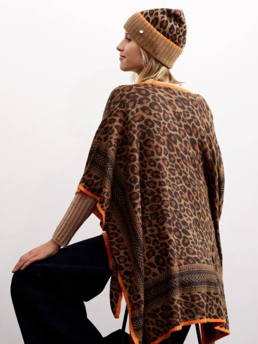 Codello Ponchos & Kimonos Cape Dames Bruin / Donkerbruin -Kledingwinkel 3cfa7b142131614f96bfee261a28f168 scaled