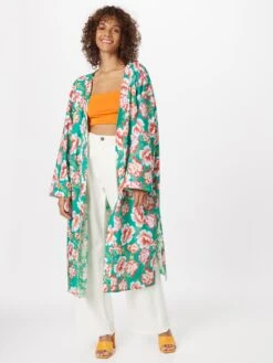 Ponchos & Kimonos Kimono JARRY Dames Groen -Kledingwinkel 3e14bb8a871d5da1391bea639599c953