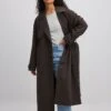 NA-KD Trenchcoats Tussenmantel Dames Donkerbruin -Kledingwinkel 4dd7d2998d534bbe5a8c6ea96b0083ad