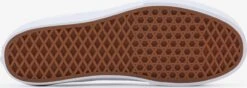 Vans Slip-on Sneakers Slip-on UA Classic Slip-On Platform Dames Wit -Kledingwinkel 562b3be7adb9204169f436cf73884de9