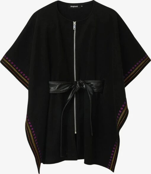 Desigual Ponchos & Kimonos Cape Aladin Milan Dames Zwart -Kledingwinkel 5b3fd6bc4d4eb2013a626920f0312717 scaled