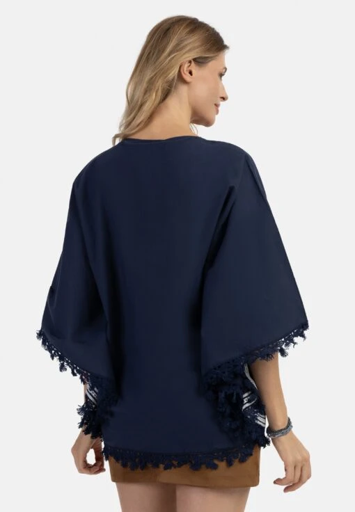 Ponchos & Kimonos Cape Dames Marine -Kledingwinkel 6dc727c4f7a3ec39763e047cf582d30e scaled