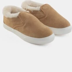 Minnetonka Slip-on Sneakers Slip-on Wilder Dames Lichtbruin -Kledingwinkel 863ea20d7bcefd16b65baa56bbeb31b6