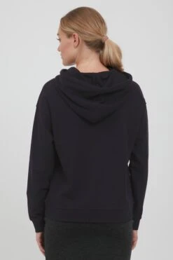 OXMO Hoodies Trui Greta Dames Zwart -Kledingwinkel a4067c0825d1fa67237ce11f3df131b0