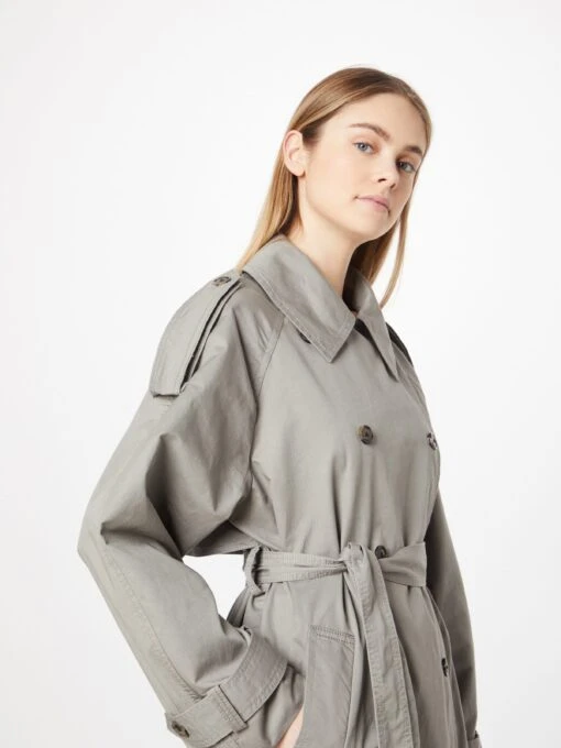 WEEKDAY Trenchcoats Tussenmantel Zenni Dames Stone Grey -Kledingwinkel aa27142a3c3bd14b7a1361c083894136 scaled