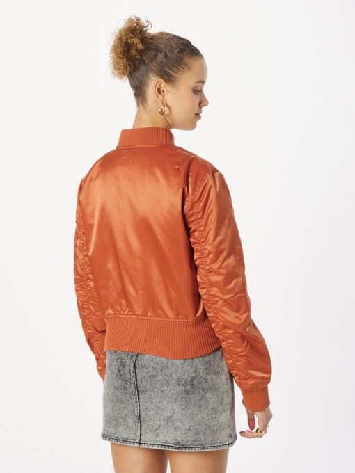 NASTY GAL Tussenjassen Tussenjas Dames Oranje -Kledingwinkel c60b857029a1ac3b43b0934449ab246d scaled