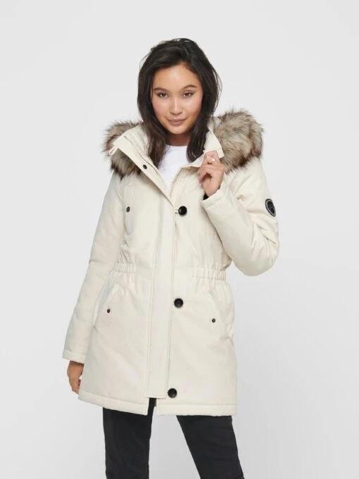 ONLY Parkas Winterparka Iris Dames Crème -Kledingwinkel cf8685fbd8e7a03af322f7a29afddeec scaled