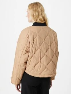 Hugo Tussenjassen Tussenjas Frandi Dames Beige -Kledingwinkel e242379fed9d5d458a3b6332f092ab2e